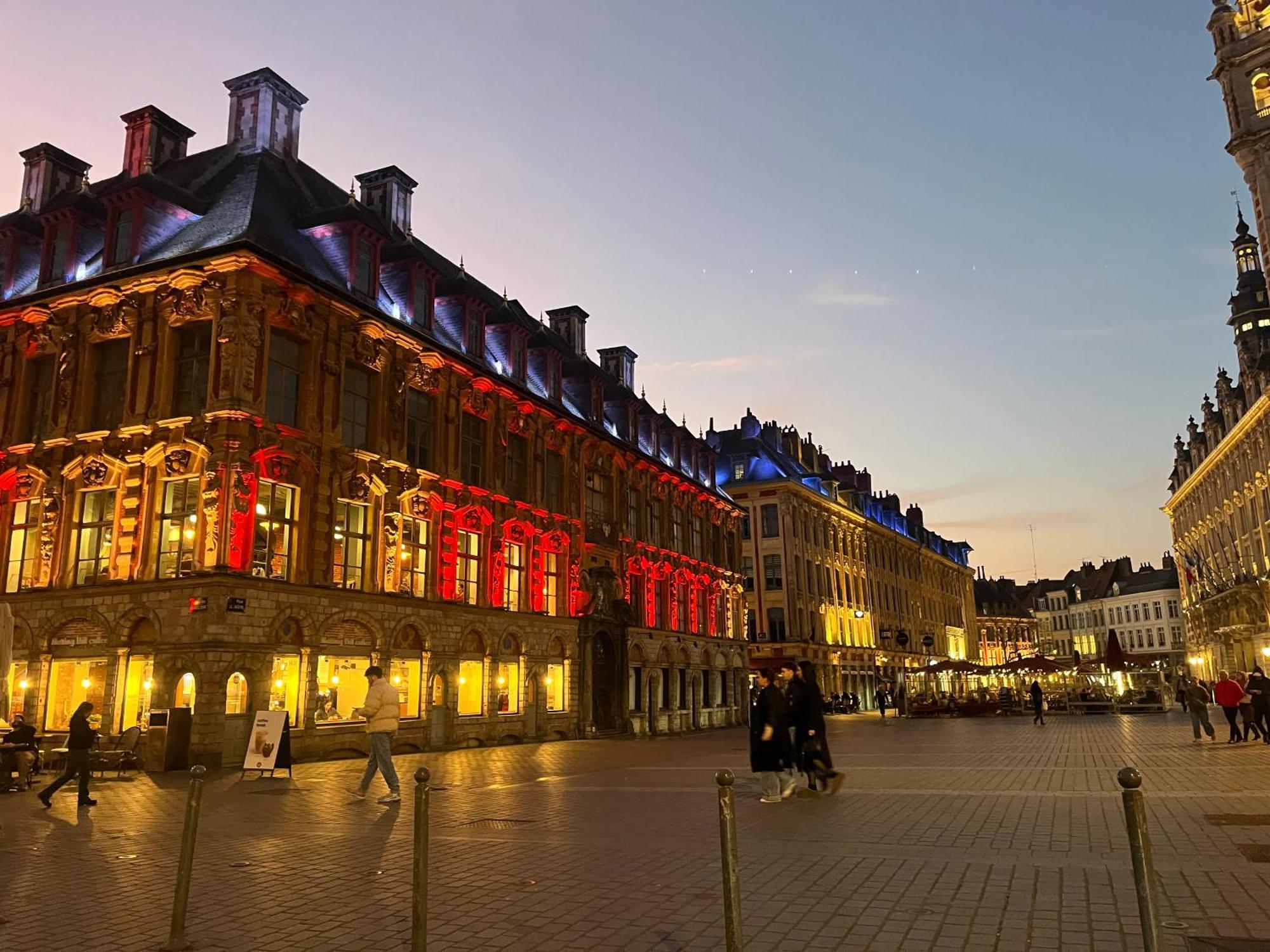Coquelicot Hotel Armentières Екстериор снимка